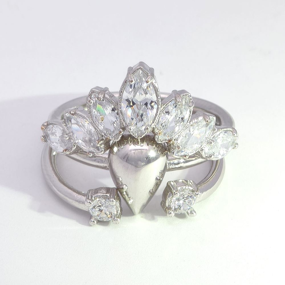 AURORA CRYSTAL STONES RING