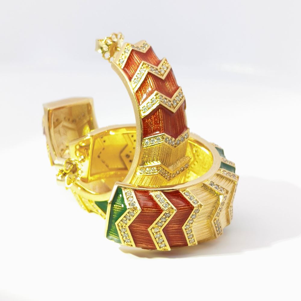 KALEDO GOLD CRYSTAL STONES GREEN&RED GLAZED EARRINGS