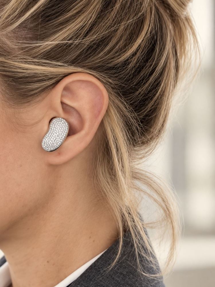 EARBUD DESIGN CRYSTAL EARRINGS