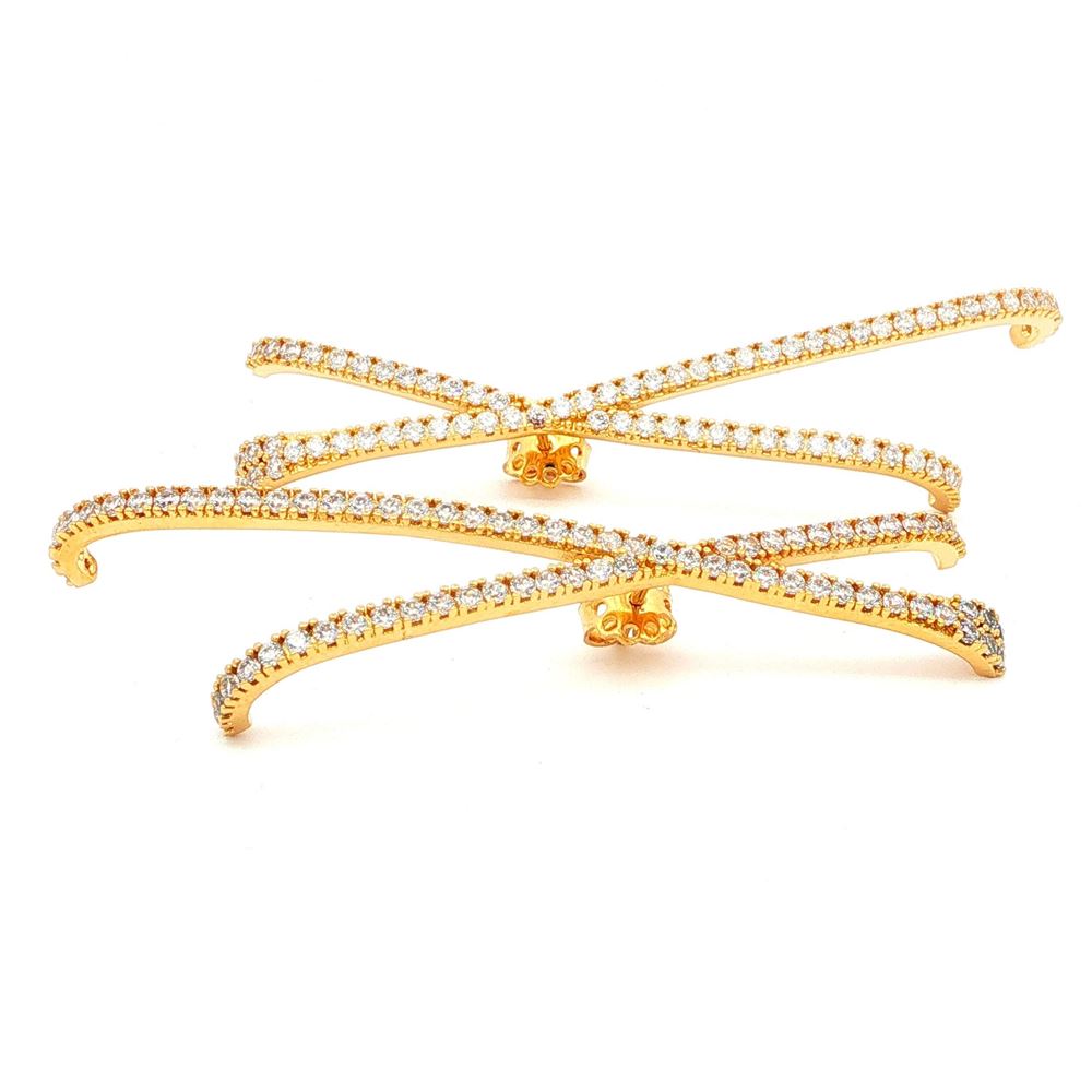 CROSS GOLD CRYSTAL STONES CENTRAL PIN EARRINGS