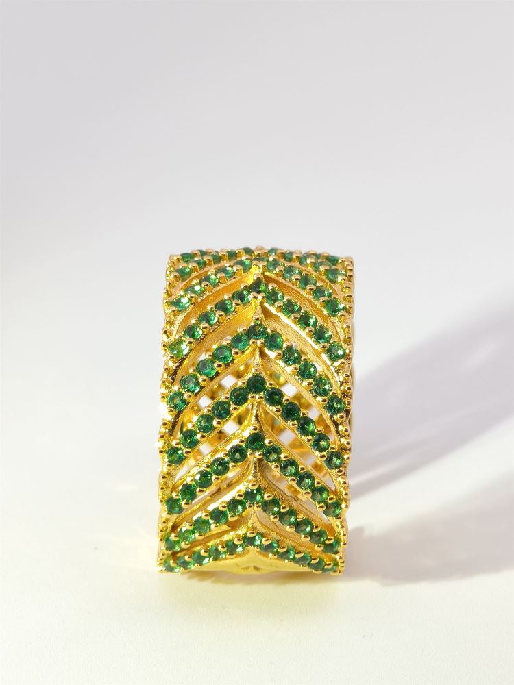 GRACE GOLD GREEN STONES RING